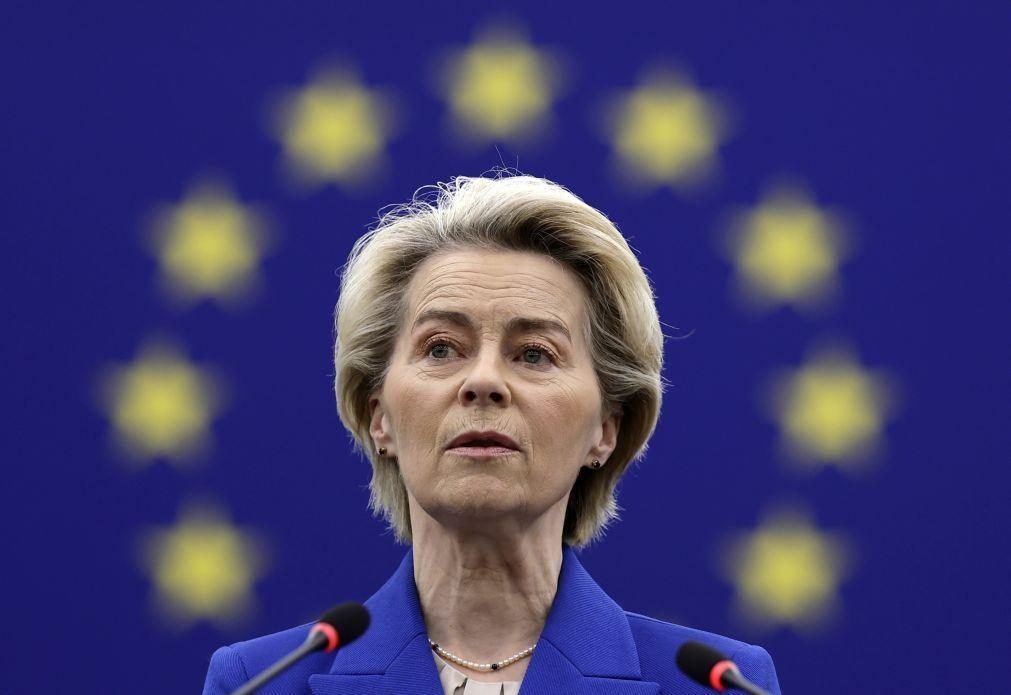 Von der Leyen cancela agenda nas próximas duas semanas por motivos de saúde