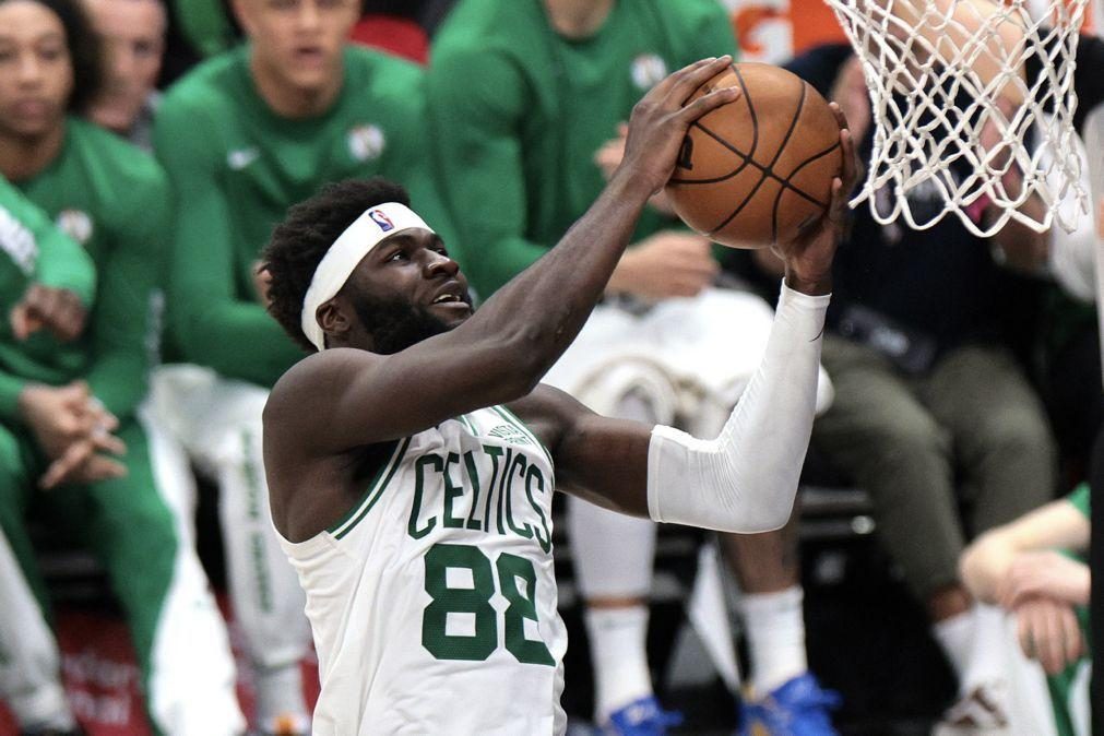 Neemias Queta marca cinco pontos na vitória dos Boston Celtics na NBA