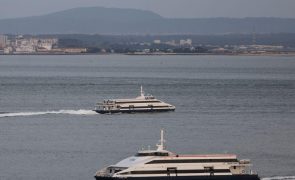 Retomadas buscas pelos dois desaparecidos após colisão no Tejo