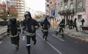 Governo e sindicatos dos bombeiros sapadores regressam hoje às negociações