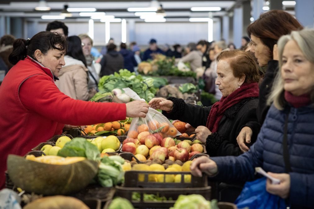 Nutricionistas vão apresentar ao Governo proposta para isentar alimentos essenciais do IVA