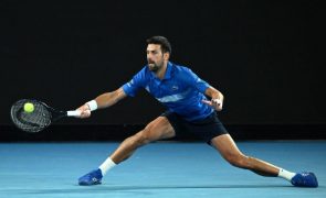 Djokovic vai defrontar Jaime Faria na segunda ronda do Open da Austrália