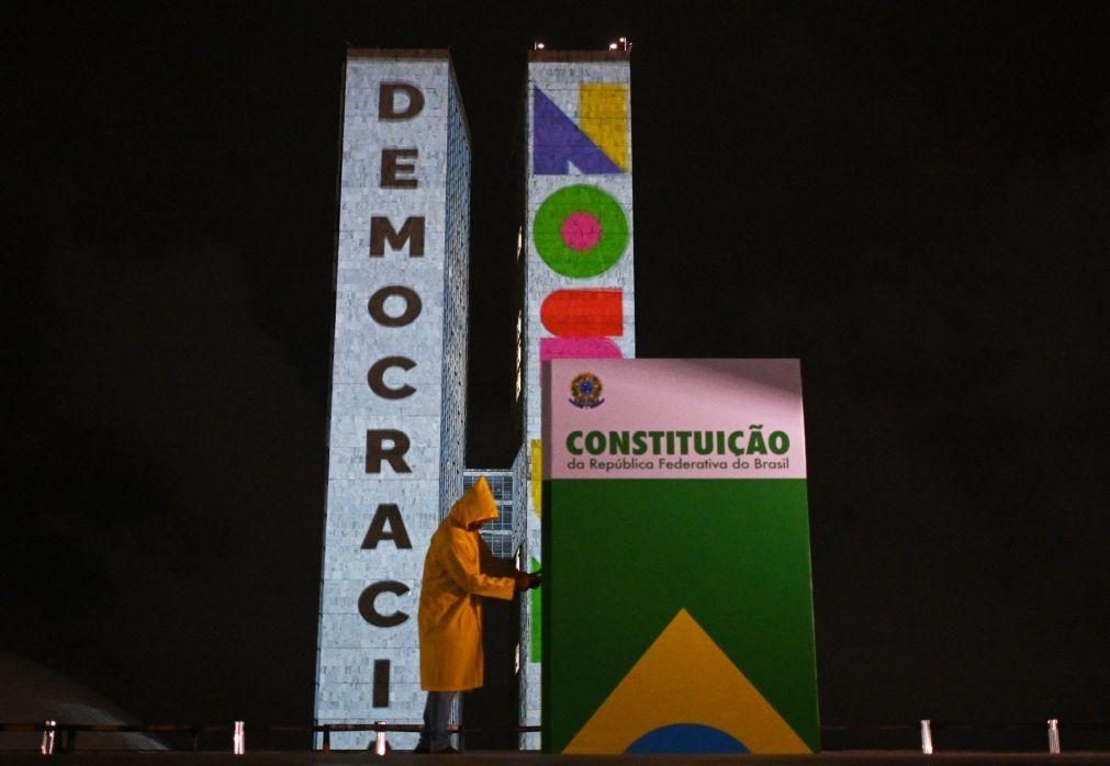 Organização HRW vê ameaças à democracia no Brasil e critica amnistia para extremistas