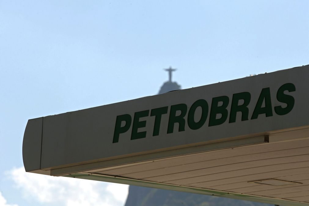 Petrobras faz acordo de 2,45 mil milhões de euros para encerrar ação na justiça dos EUA