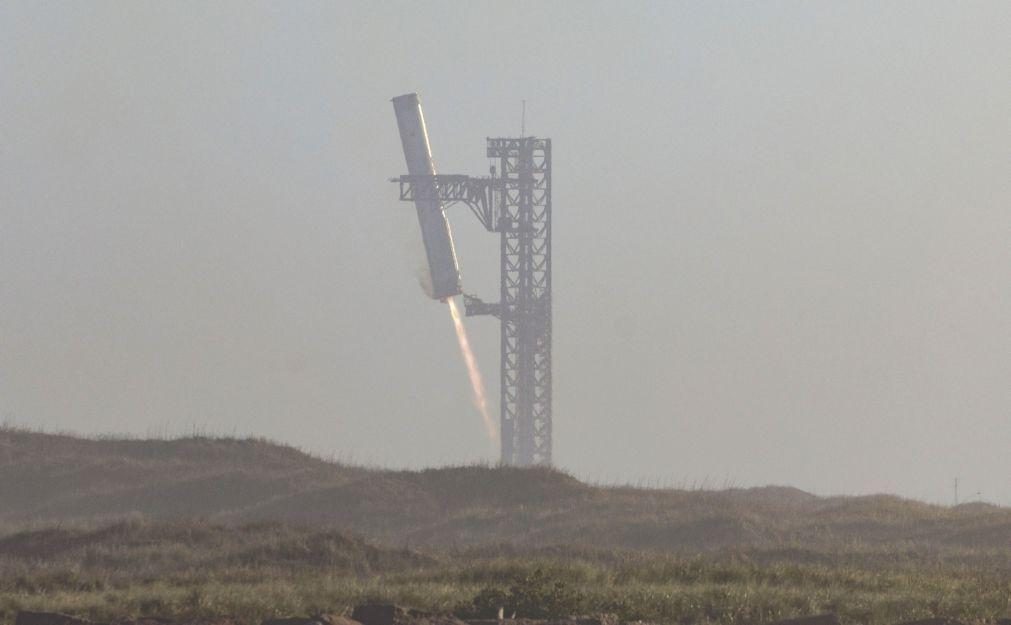 Foguetão Starship da SpaceX suspenso de voo enquanto aguarda por investigação