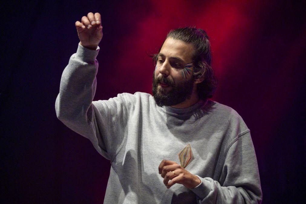 Salvador Sobral dá concerto solidário com a Palestina em fevereiro em Lisboa