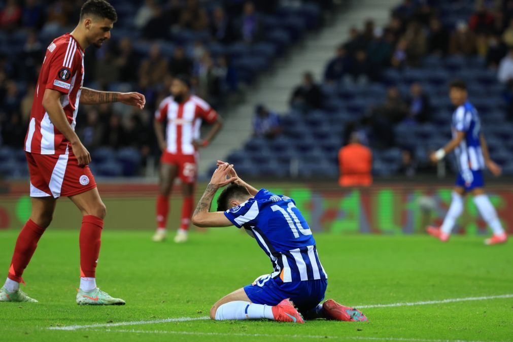 FC Porto perde com Olympiacos e falha acesso direto aos 'oitavos' da Liga Europa