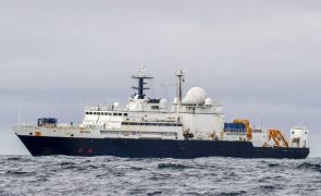 Rússia rejeita acusações de Londres sobre ameaçar cabos submarinos