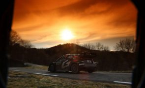 Sébastien Ogier lidera Rali de Monte Carlo após primeira etapa