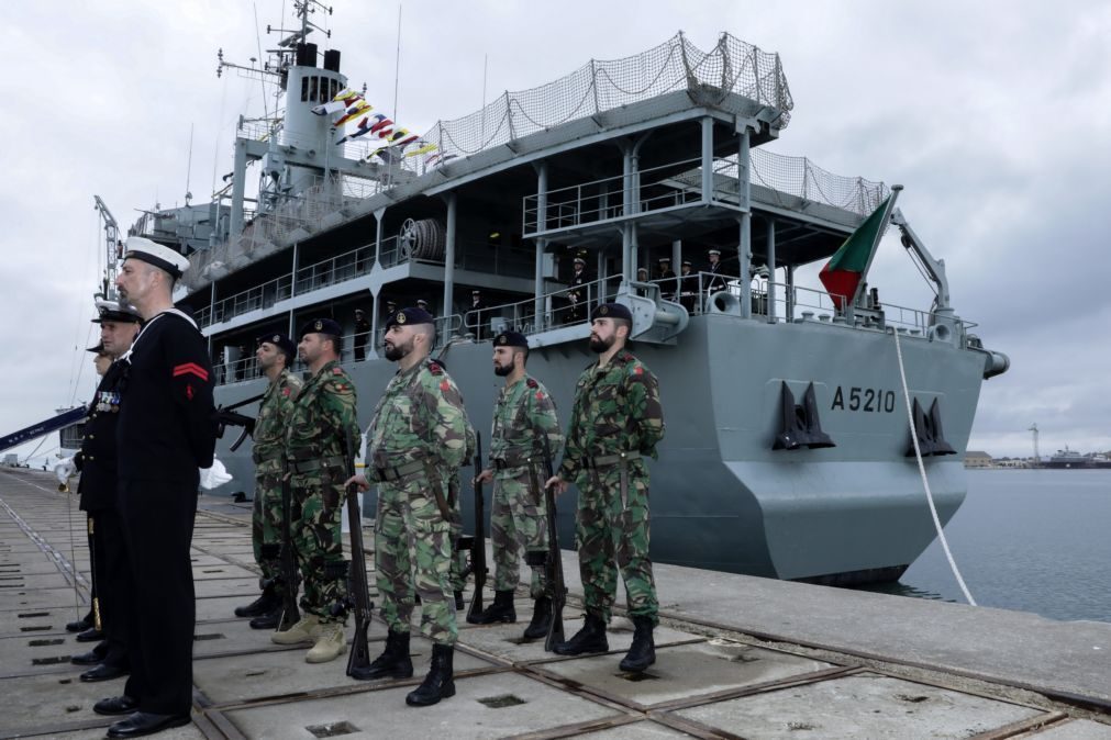 Navios