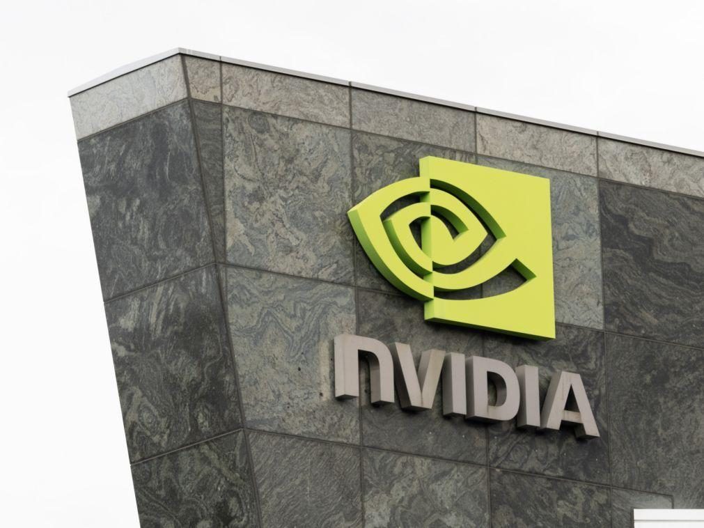 Wall Street abalada pela DeepSeek vê Nvidia perder 17% e trono das capitalizações