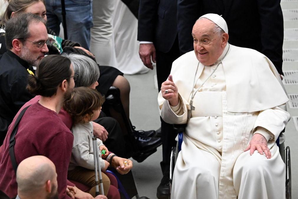 Papa Francisco lamenta violência na RDCongo e pede fim de combates