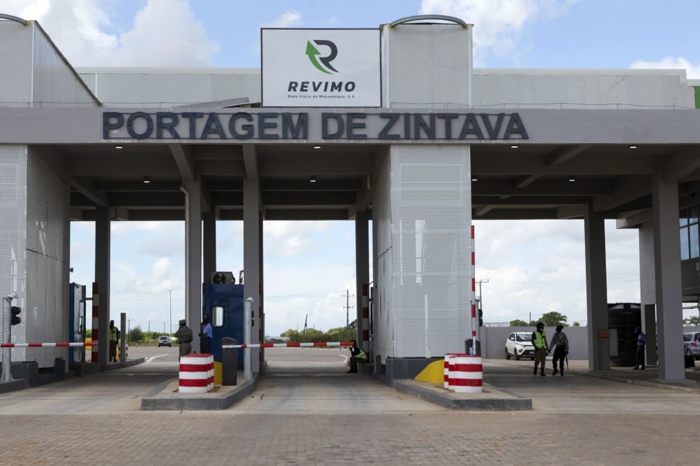 Circulação nas portagens de Maputo reaberta ao fim de dez horas de bloqueio