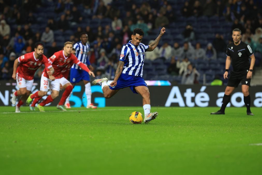 Extremo Galeno contratado pelo Al-Ahli ao FC Porto por 50 ME