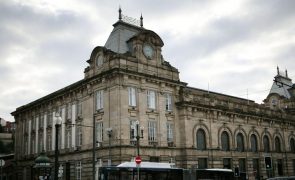 STCP começa hoje a fiscalizar estacionamento nas faixas bus e paragens do Porto