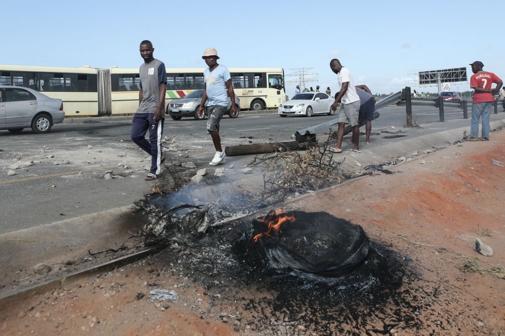 Sobem para 327 mortos nos confrontos pós-eleitorais em Moçambique