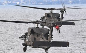 Afeganistão pede formalmente aos EUA que devolva sete helicópteros Black Hawk