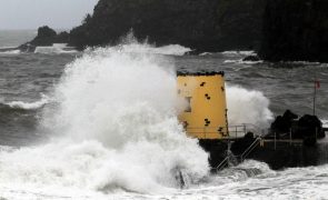 Capitania do Funchal prolonga aviso de agitação marítima forte até sábado