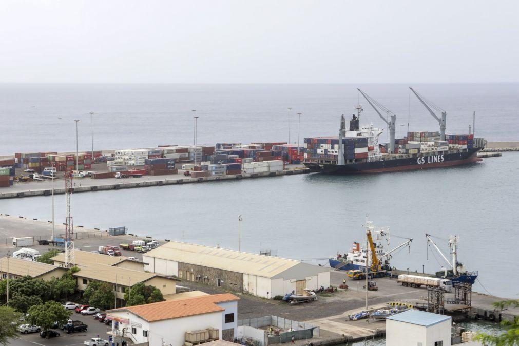 Cabo Verde prevê reativar plataforma de pescado com 210 ex-trabalhadores da Atunlo