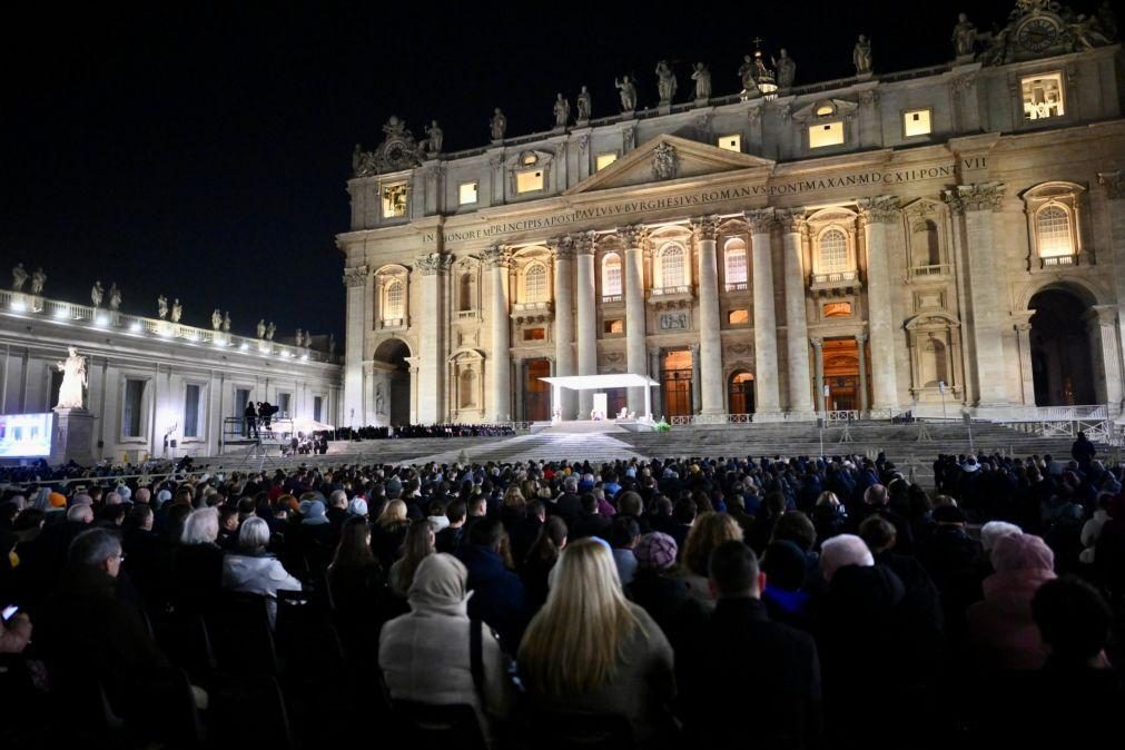 Vaticano cancela audiências de sábado do Papa Francisco