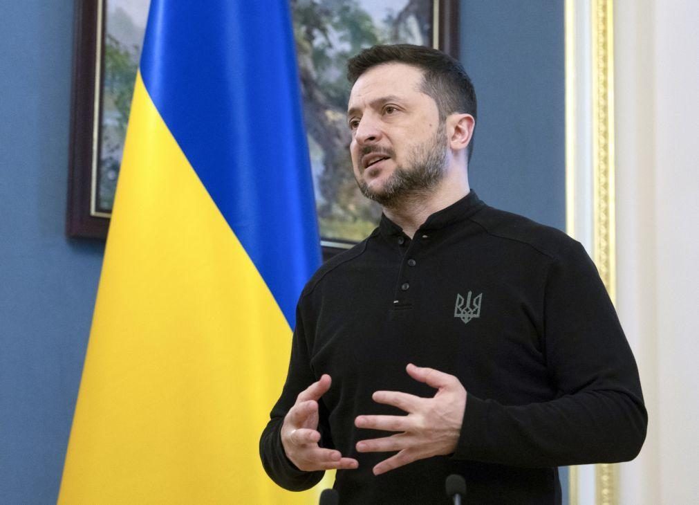 Zelensky considera crucial apoio de Donald Trump