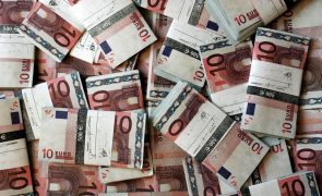 Euro supera 1,09 dólares, o nível mais alto desde novembro