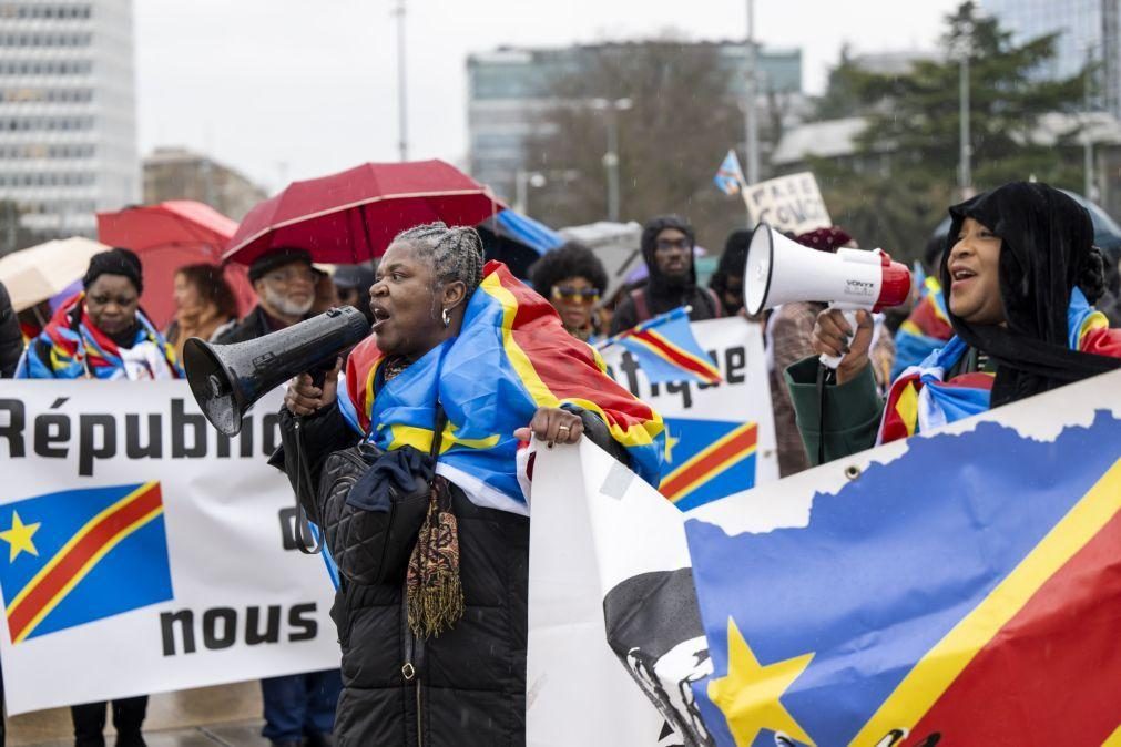 RDCongo: Pelo menos 100.000 refugiados fugiram para países vizinhos desde janeiro