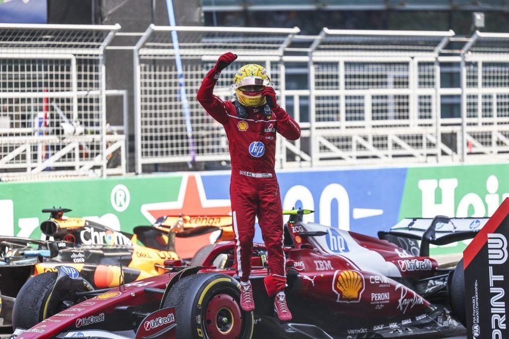 Lewis Hamilton vence primeira corrida sprint da carreira na China com a Ferrari