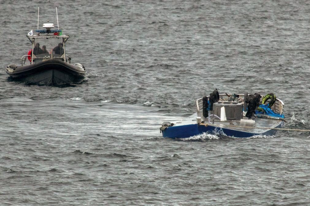 Prisão preventiva para os cinco traficantes apanhados com 6,5 toneladas de cocaína em 'submarino'