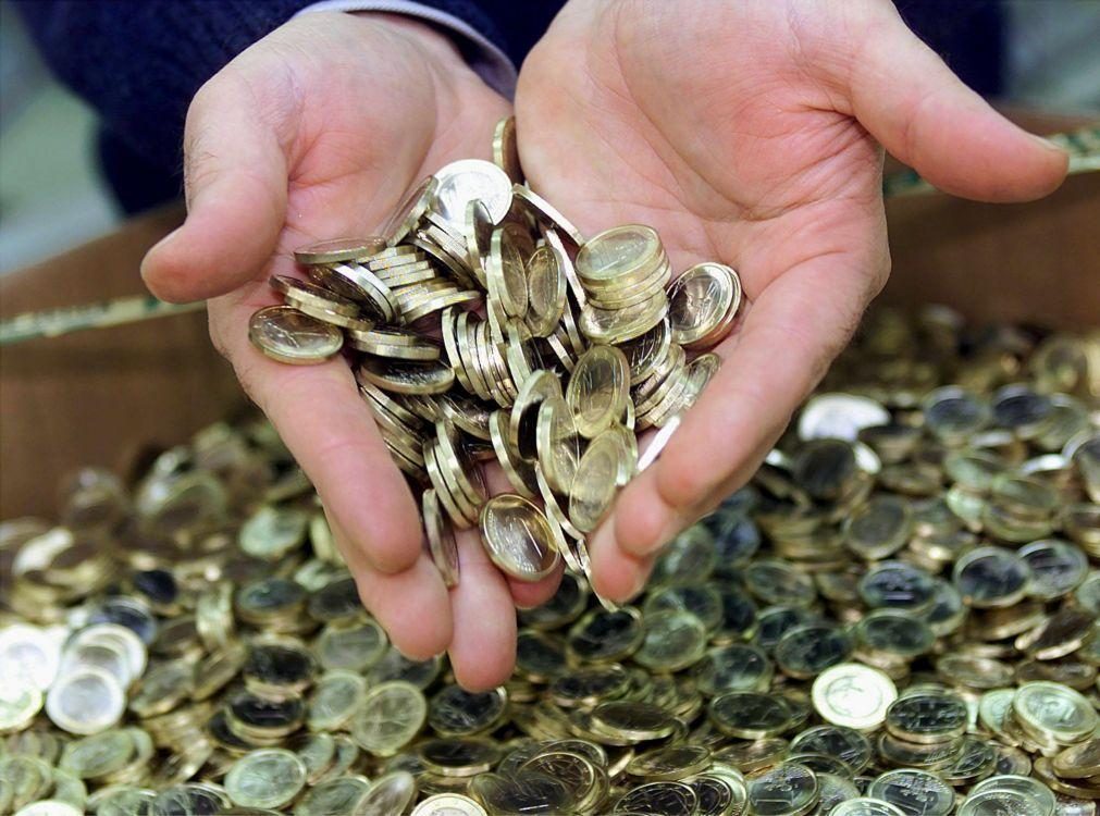 Euro sobe para máximo de mais de 1,10 dólares