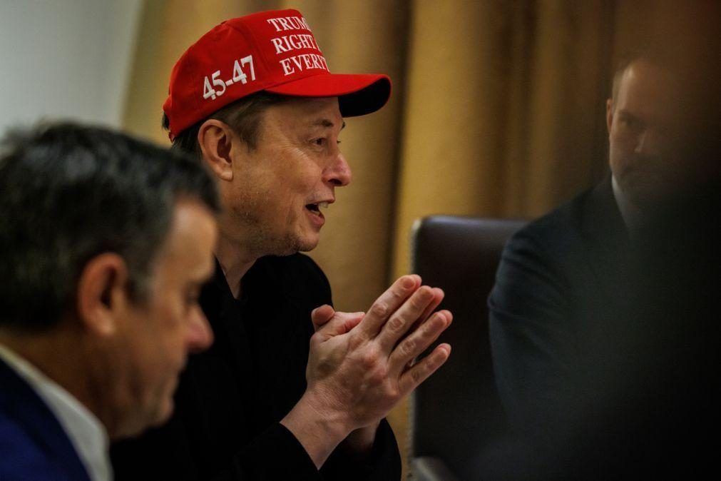 Musk insulta publicamente conselheiro de Comércio de Donald Trump