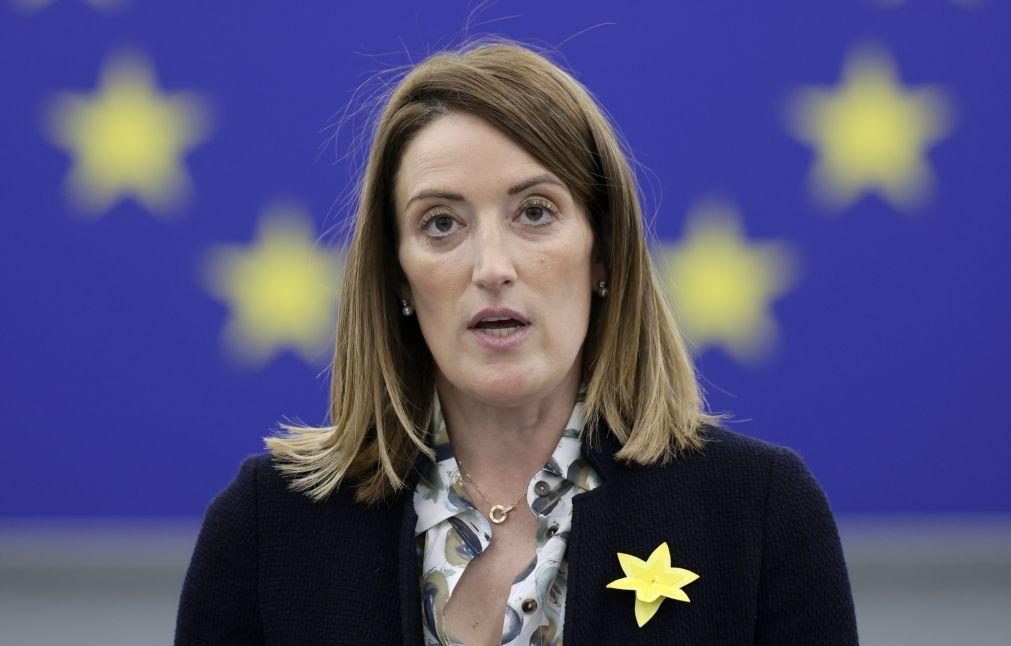 Metsola adverte Congresso dos EUA que UE tem investido cada vez mais em defesa
