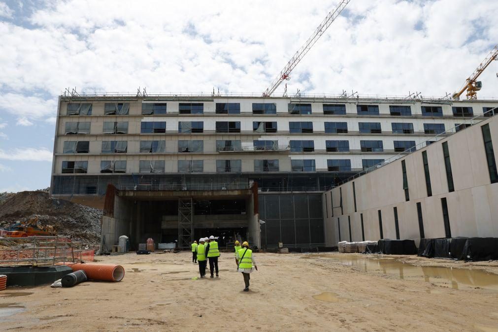 Conclusão do novo hospital em Évora derrapa para final de 2026 ou início de 2027