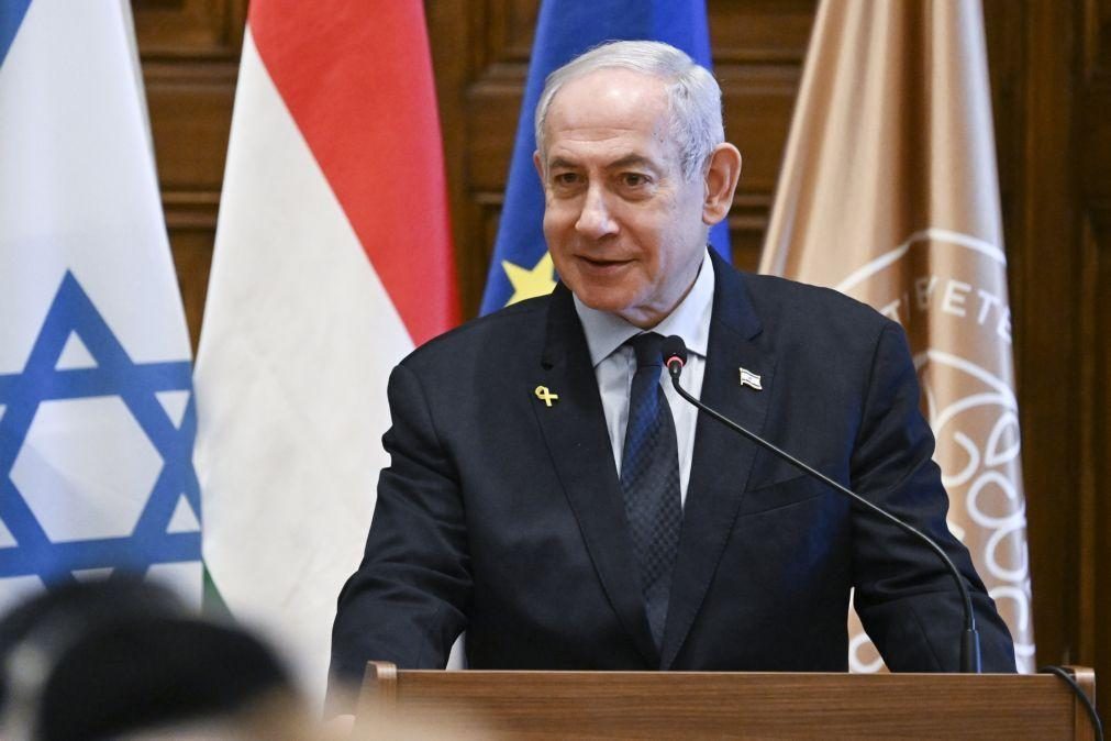 Netanyahu diz que Macron comete