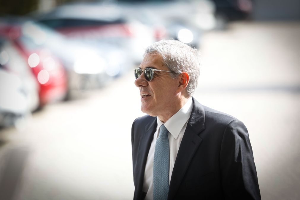 Sócrates ataca discurso a favor do rearmamento da Europa por causa da Ucrânia
