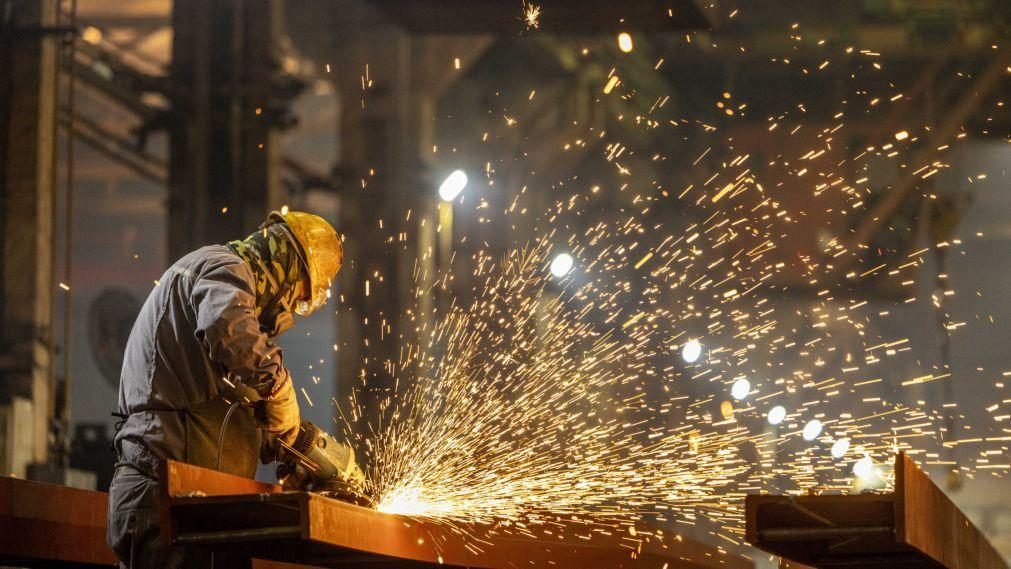 Crescimento económico mundial vai desacelerar para menos de 2% - Fitch