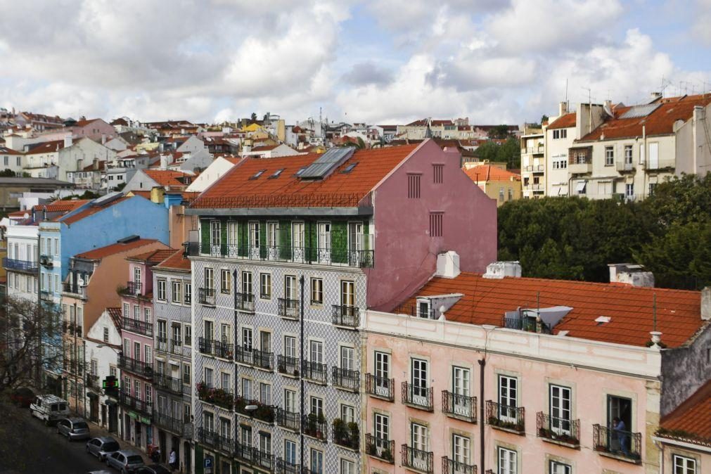 Taxa Euribor desce a três e seis meses para novos mínimos de mais de dois anos