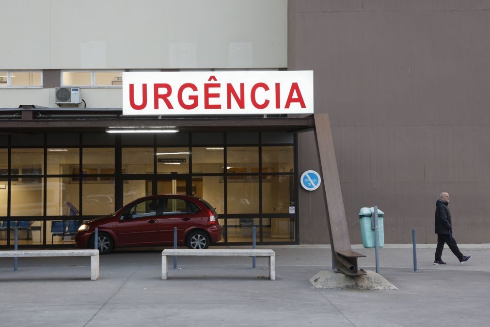 PS acusa Governo de estar desaparecido perante encerramento de urgências na Páscoa
