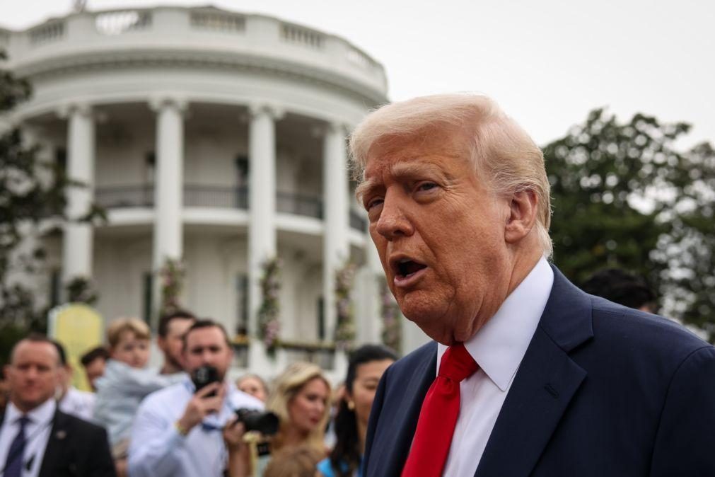 Trump anuncia que vai comparecer no funeral de Francisco