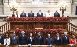 Parlamento unânime num voto de pesar que salienta legado de paz do Papa Francisco