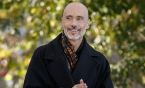 Pedro Crispim Como nunca antes o viu! Comentador aparece com cabelo