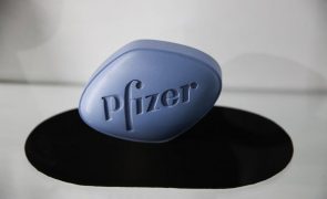 Lucro da Pfizer recua 5% para 2.608 ME até março