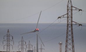 Troca comercial de energia entre Portugal e Espanha parada por precaução