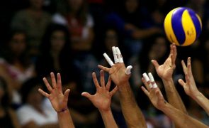 Sporting vence Benfica e reduz desvantagem na luta pelo título de voleibol