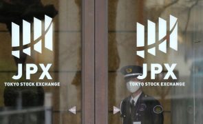 Bolsa de Tóquio abre a ganhar 0,41%