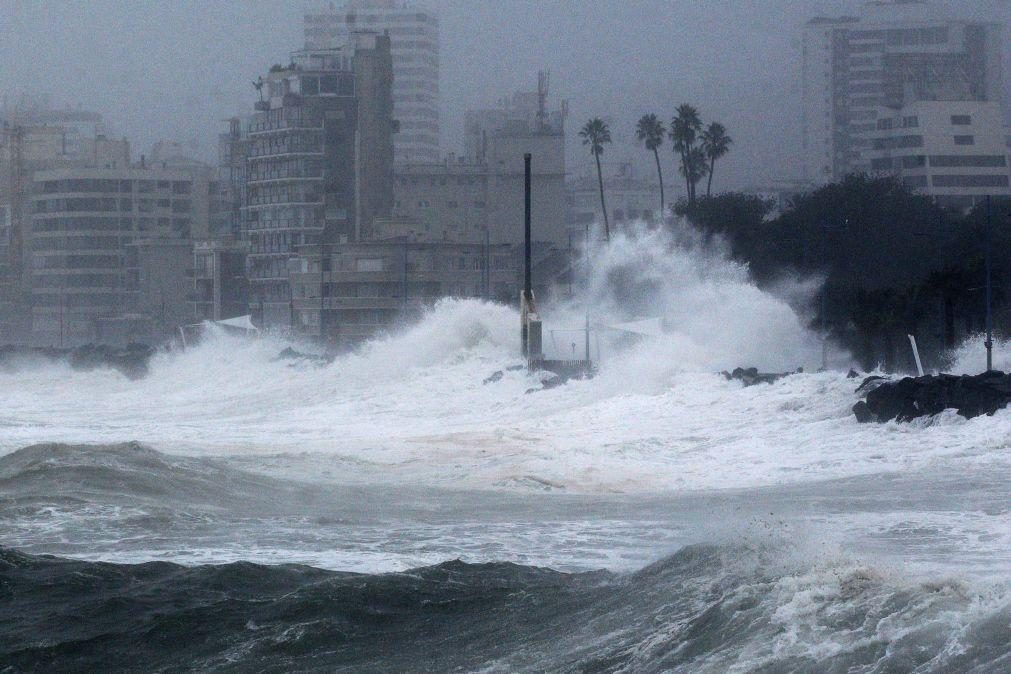 Alerta de tsunami no sul do Chile após sismo no mar de magnitude 7,5