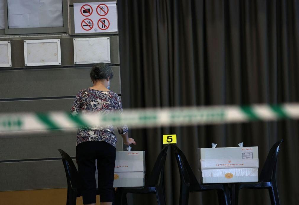 Votação arranca em Singapura com partido no poder a tentar reforçar domínio
