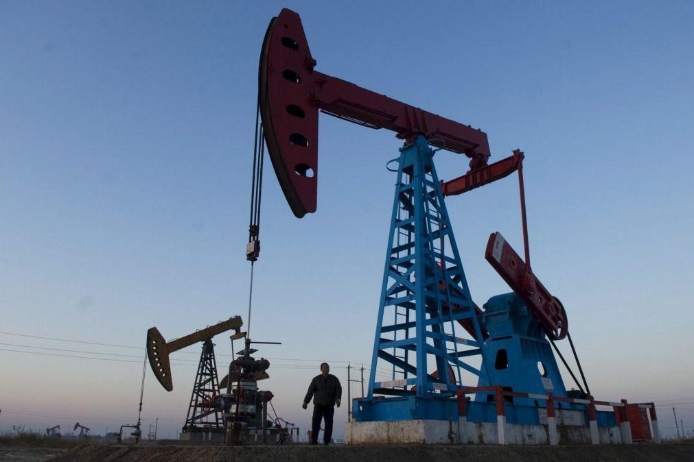 OPEP+ aumenta produção de petróleo em 411.000 barris a partir de junho