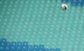 Lusitânia de Lourosa garante subida à II Liga de futebol