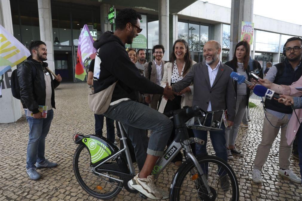 Rui Tavares quer Passe de Mobilidade Nacional que abranja vários transportes